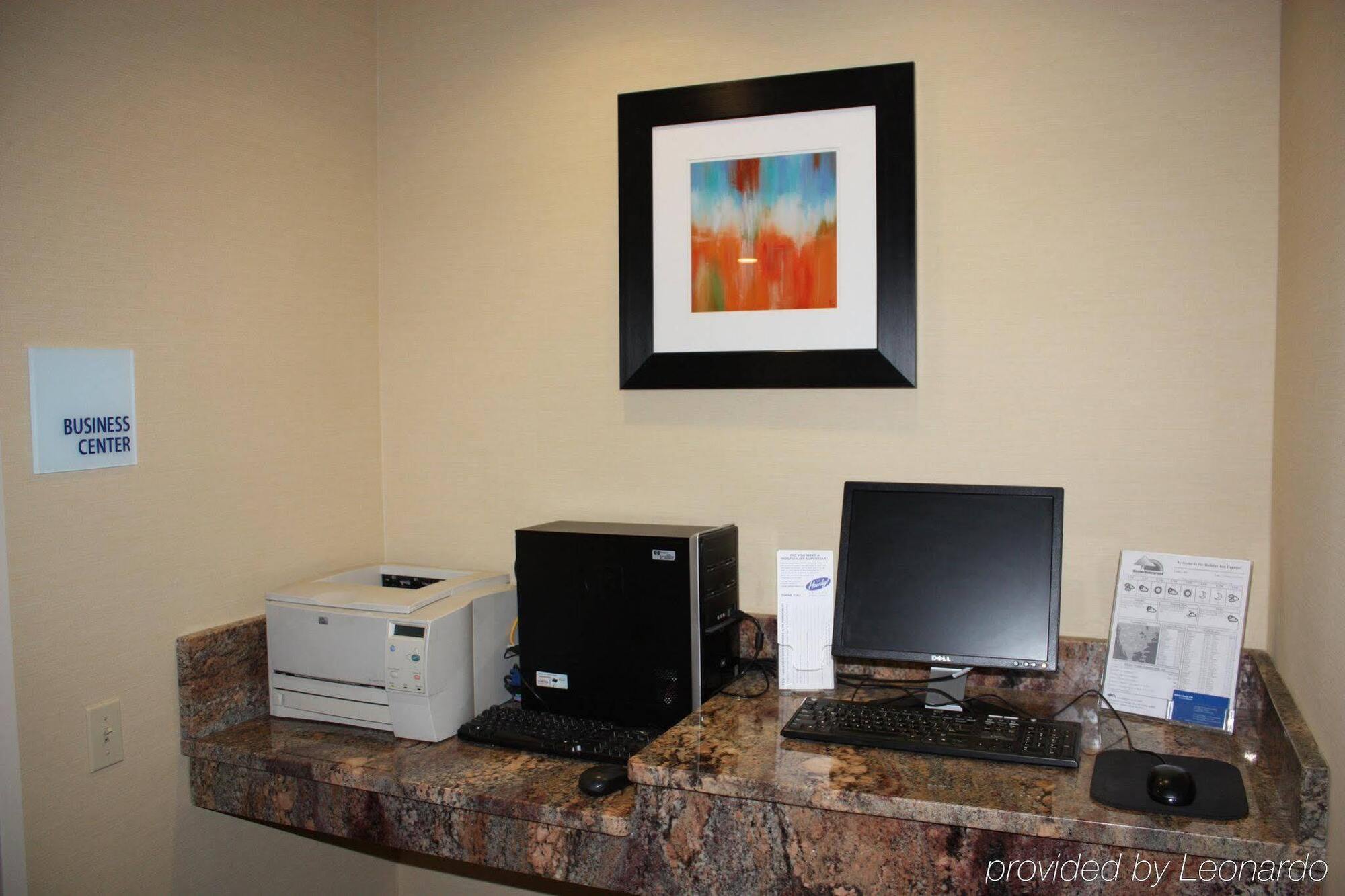 Holiday Inn Express - Ludlow - Chicopee Area By Ihg Exterior foto